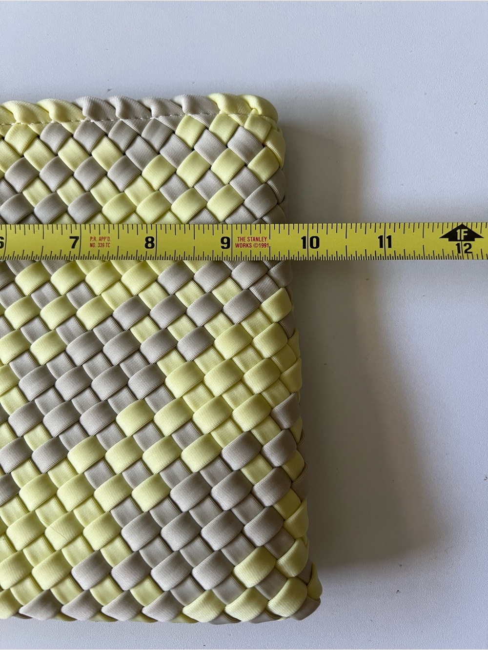 Naghedi Clutch Lime Green and Gray - Picture 5 of 7